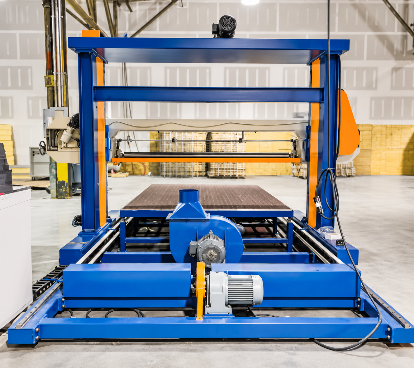 Precision Vacuum Horizontal Foam Cutter — equipment photograph